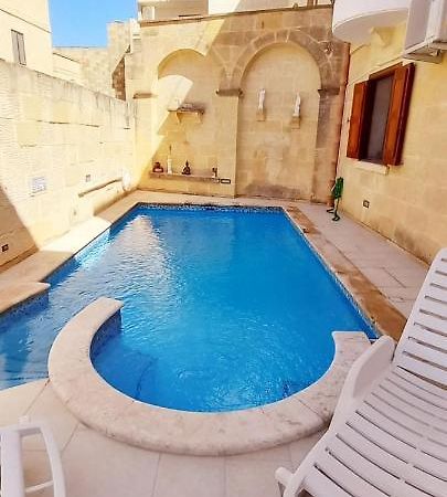 Ta Gorg Bed & Breakfast Qala Dış mekan fotoğraf